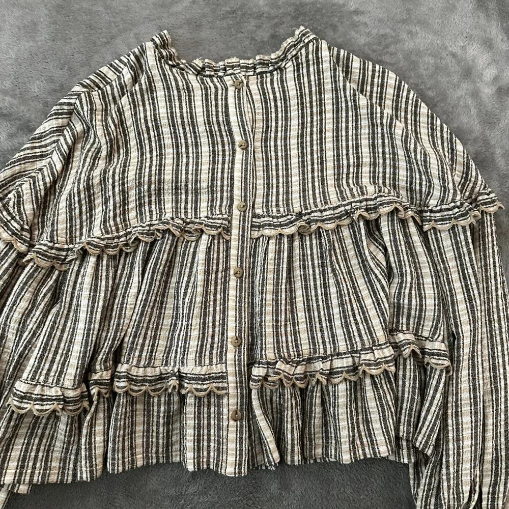 Pilcro Long Sleeve Tiered Babydoll Blouse LARGE Neutral Boho Peasant Shirt Top - Picture 7 of 7